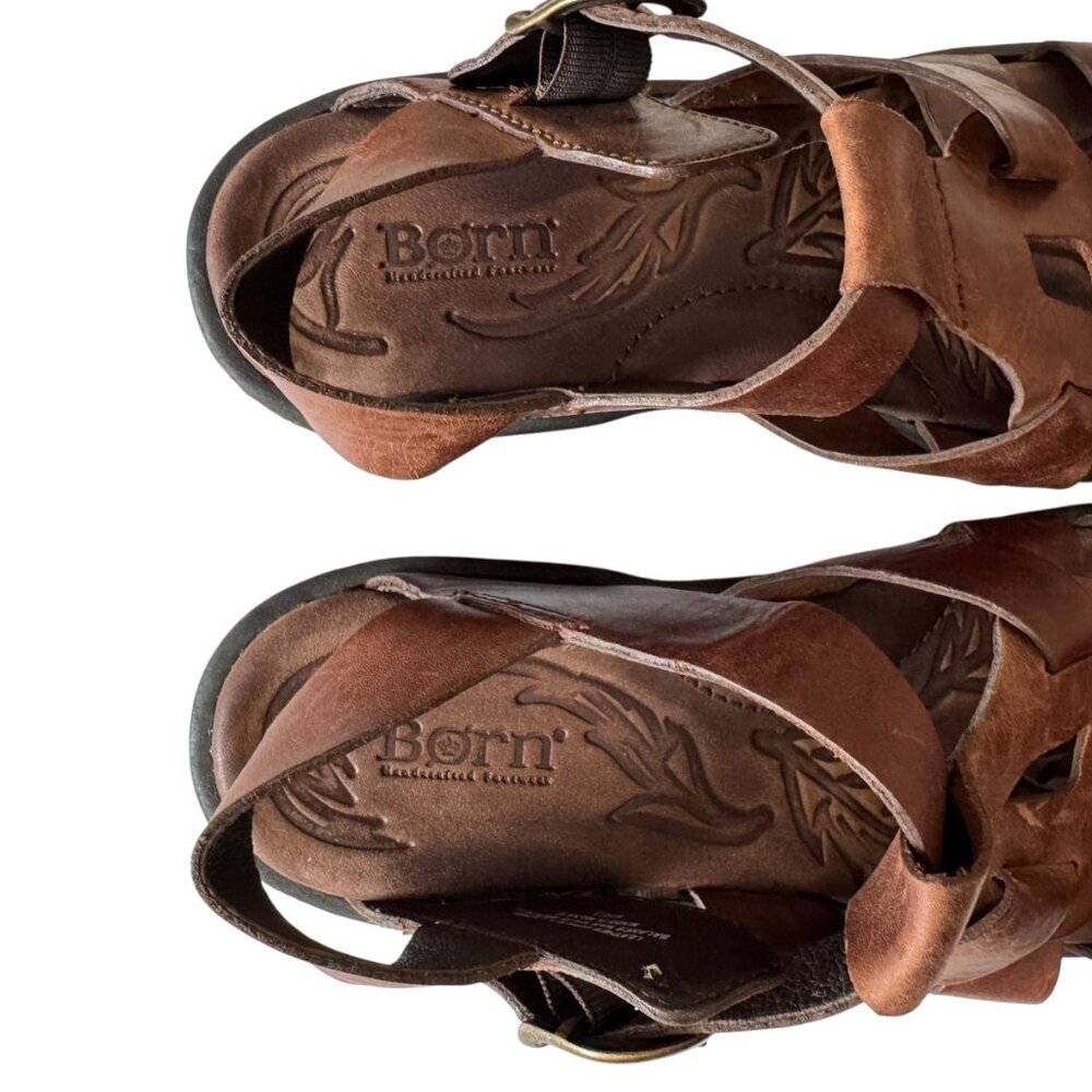 Born Size 10 Leather Carys Fisherman Sandals Classic Timeless Adjustable Brown - Picture 9 of 13